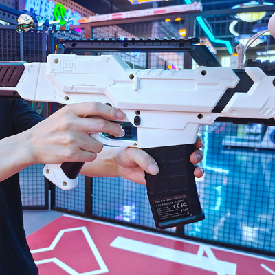 YHY lance un nouveau simulateur de tir VR à 4 joueurs avec 360 Roam gratuit et jeux multijoueurs
