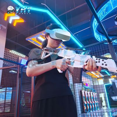 Retour sur investissement plus rapide Résolution VR clé en main Multijoueur Arène Roaming VR gratuit Jeu de tir pour parc d'attractions