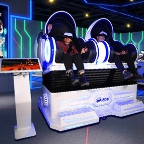 2 cinéma de film du simulateur 2.5KW VR de la chaise 9D de réalité virtuelle de Seat avec l'éclairage frais